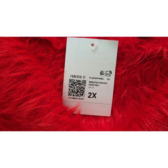 Forever 21 Red Faux Fur Off Shoulder Sweater NEW - Picture 6 of 6